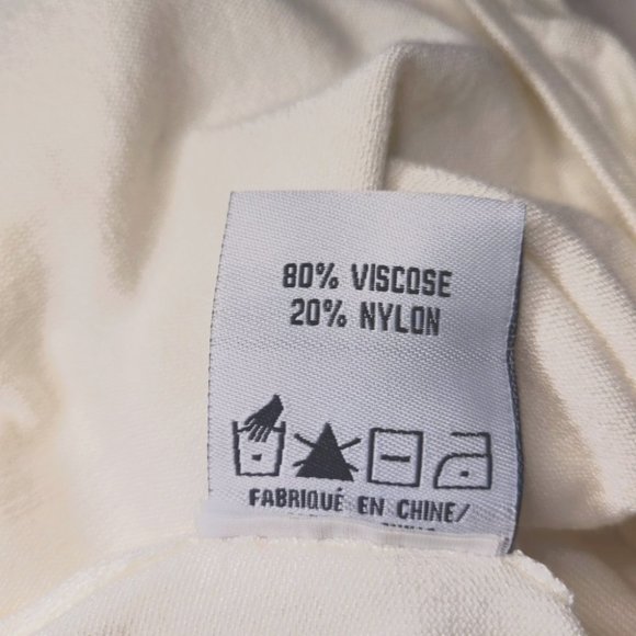 COLORI Long Sleeve Off-White Sweater with Frills - Picture 12 of 12